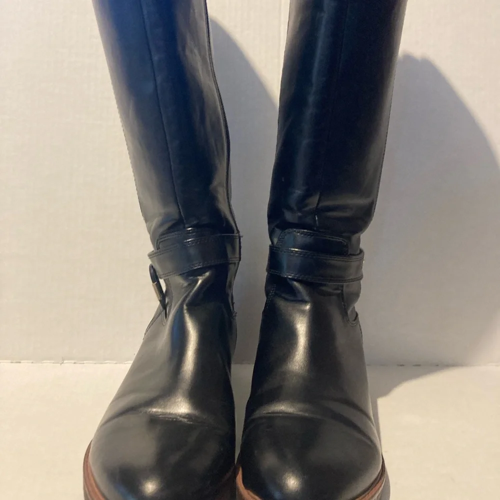 Tommy Hilfiger Black Leather Buckle Women Boot Size 9